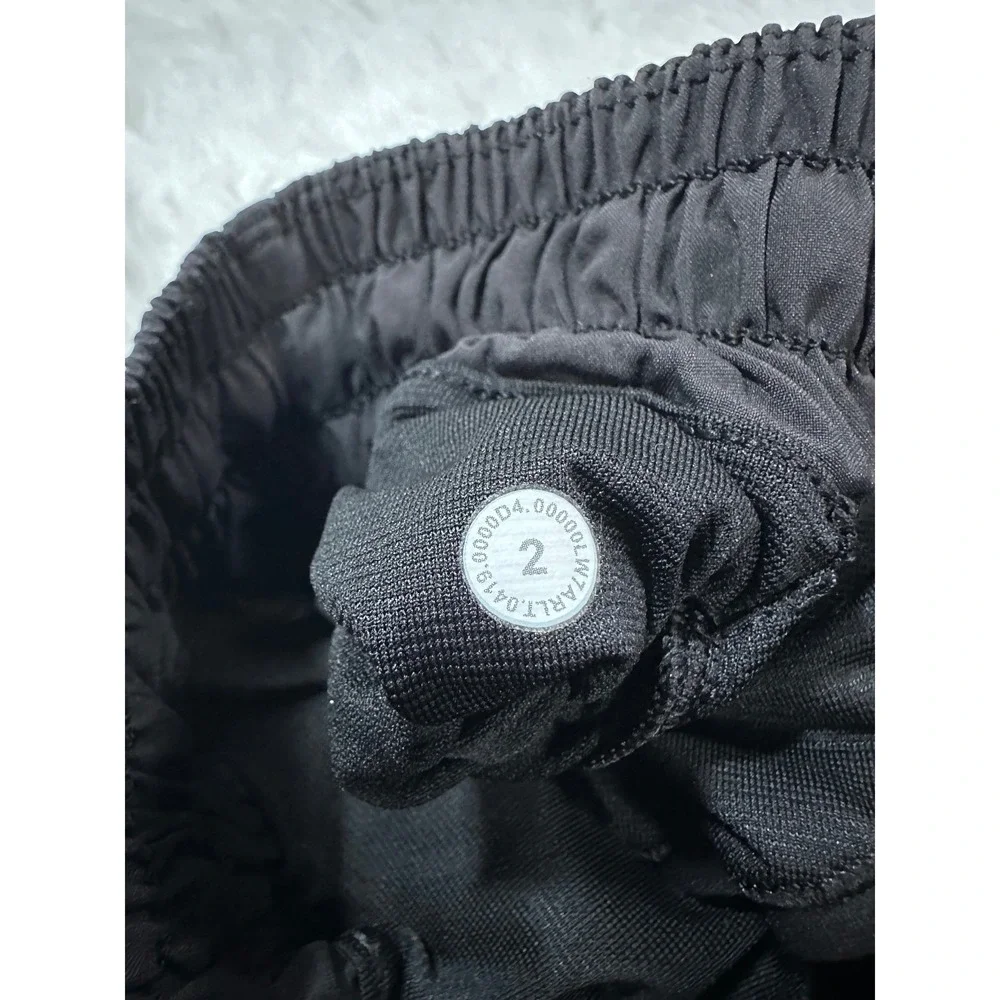 Lululemon‎ Hotty Hot Short II *Long 4